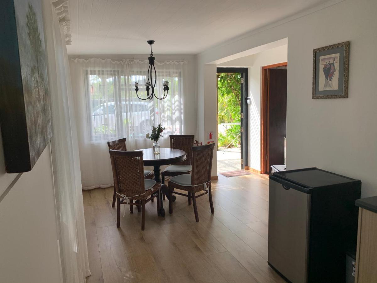 Garden Cottage in Ambiente Guest House Knysna Extérieur photo